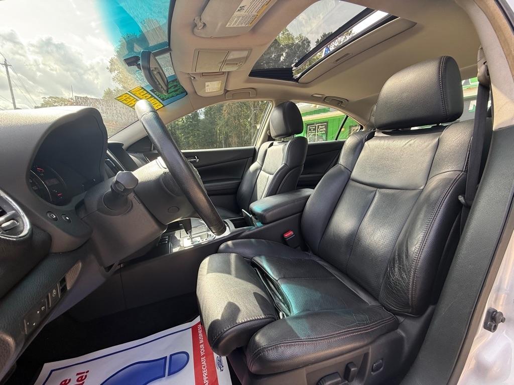 Nissan Maxima SV 2013