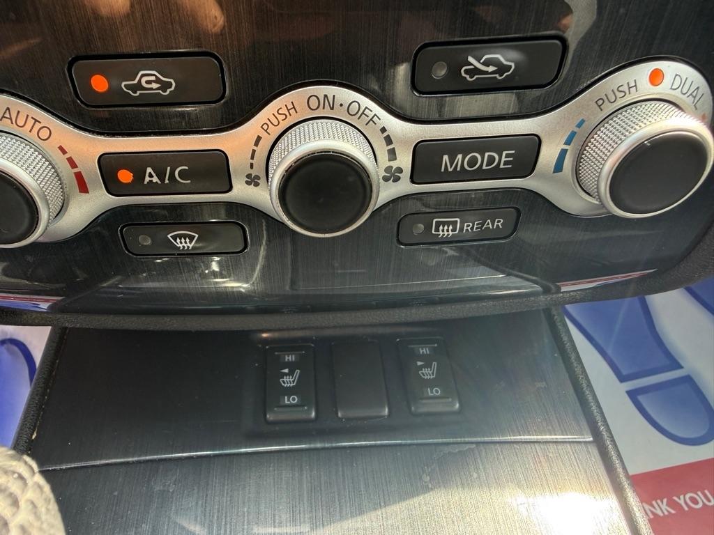 Nissan Maxima SV 2013