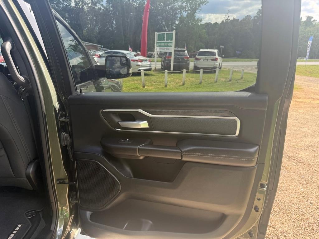 RAM 1500 Big Horn Crew Cab SWB 2WD 2021