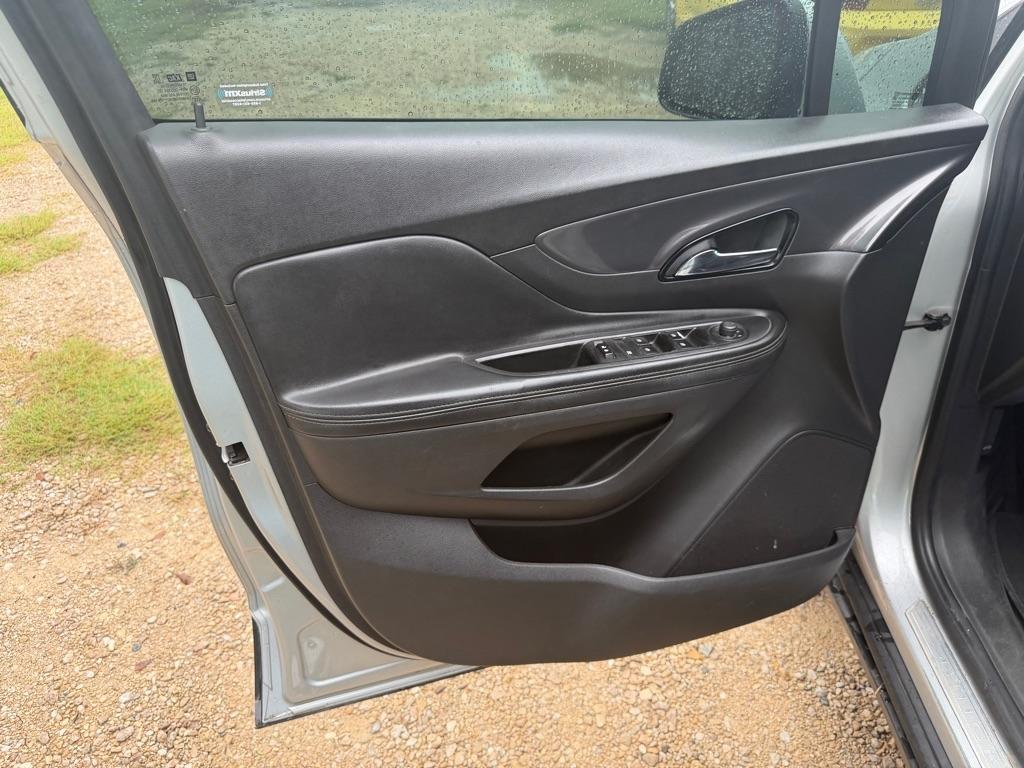 Buick Encore Preferred FWD 2021