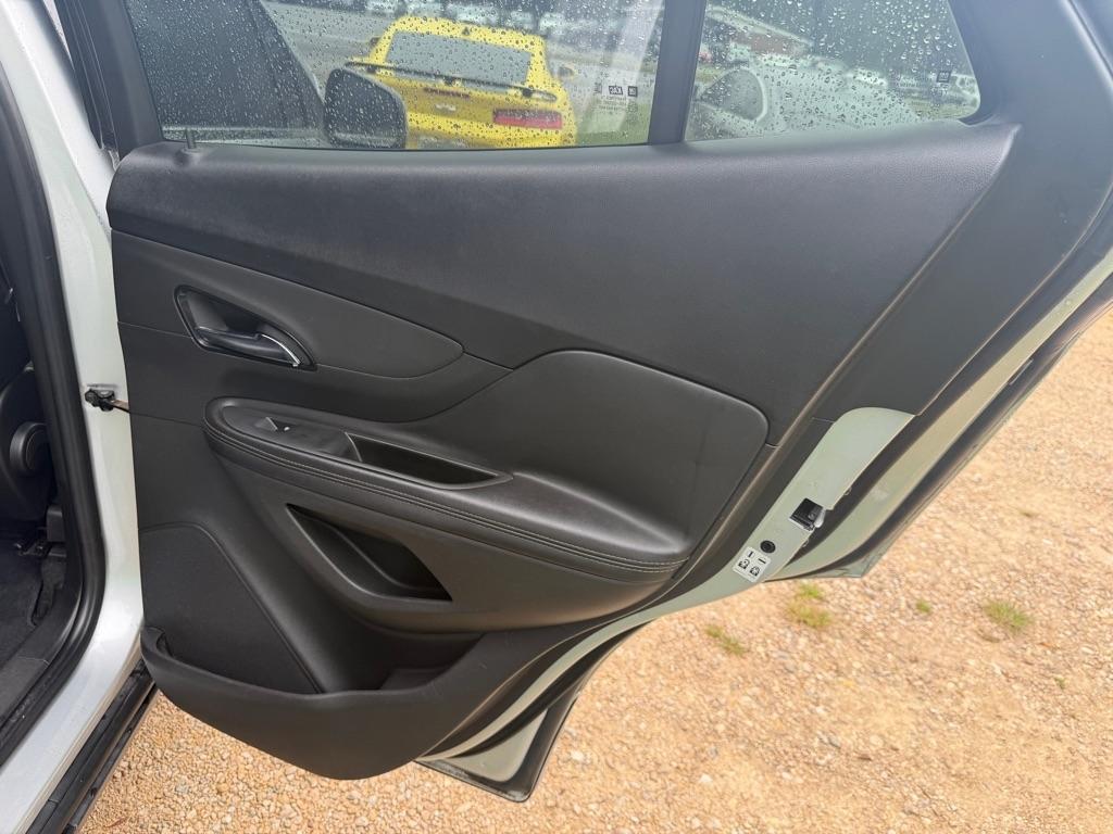 Buick Encore Preferred FWD 2021