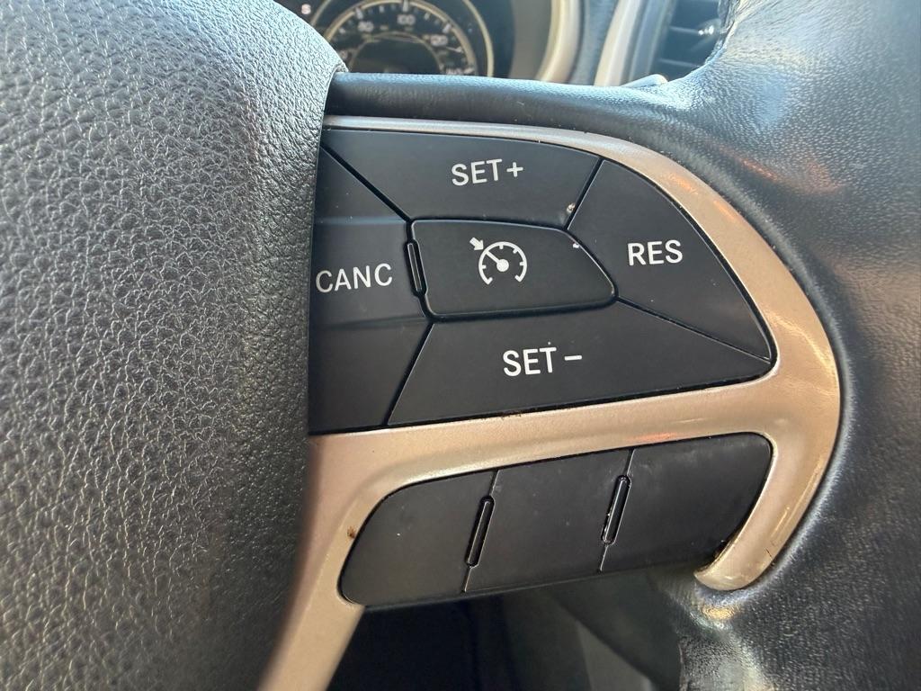 Jeep Cherokee Limited FWD 2016