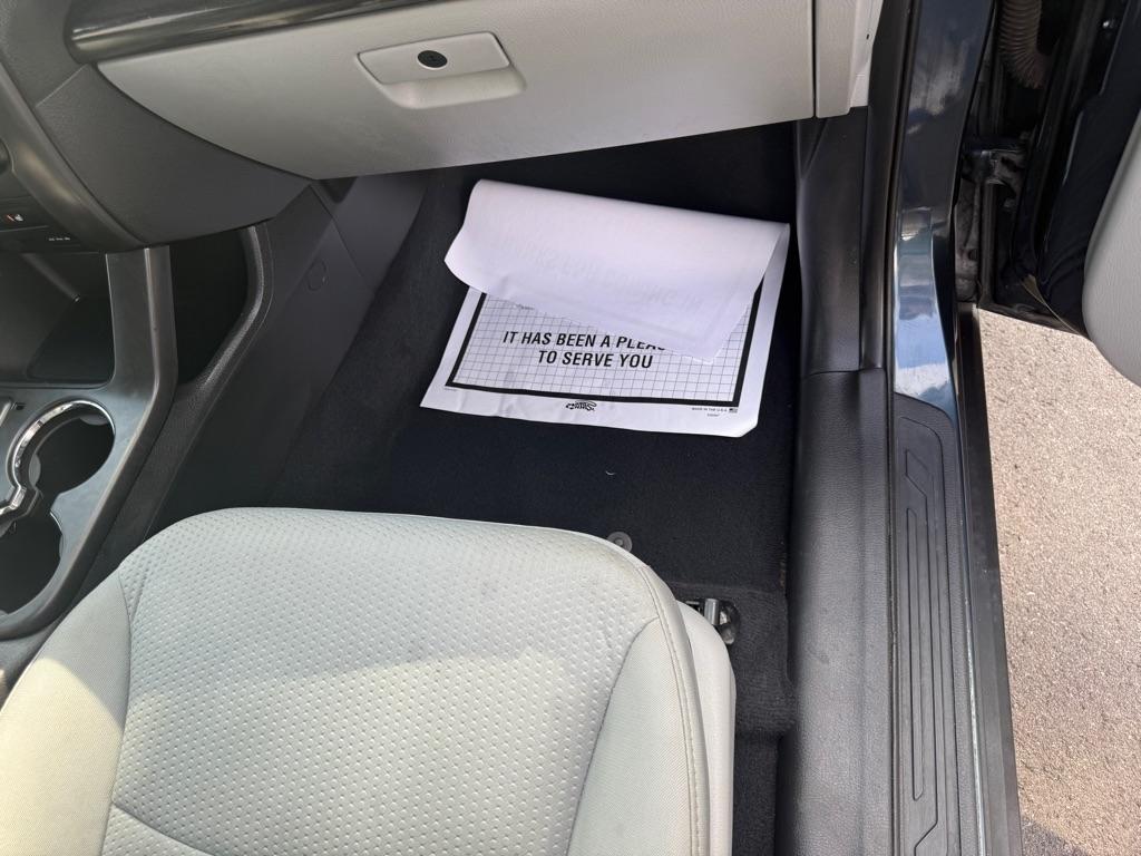 Kia Sorento LX 2WD 2011