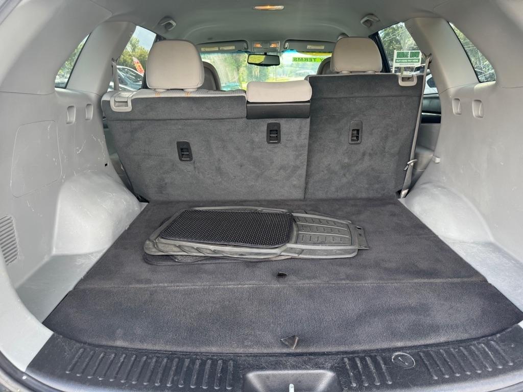 Kia Sorento LX 2WD 2011