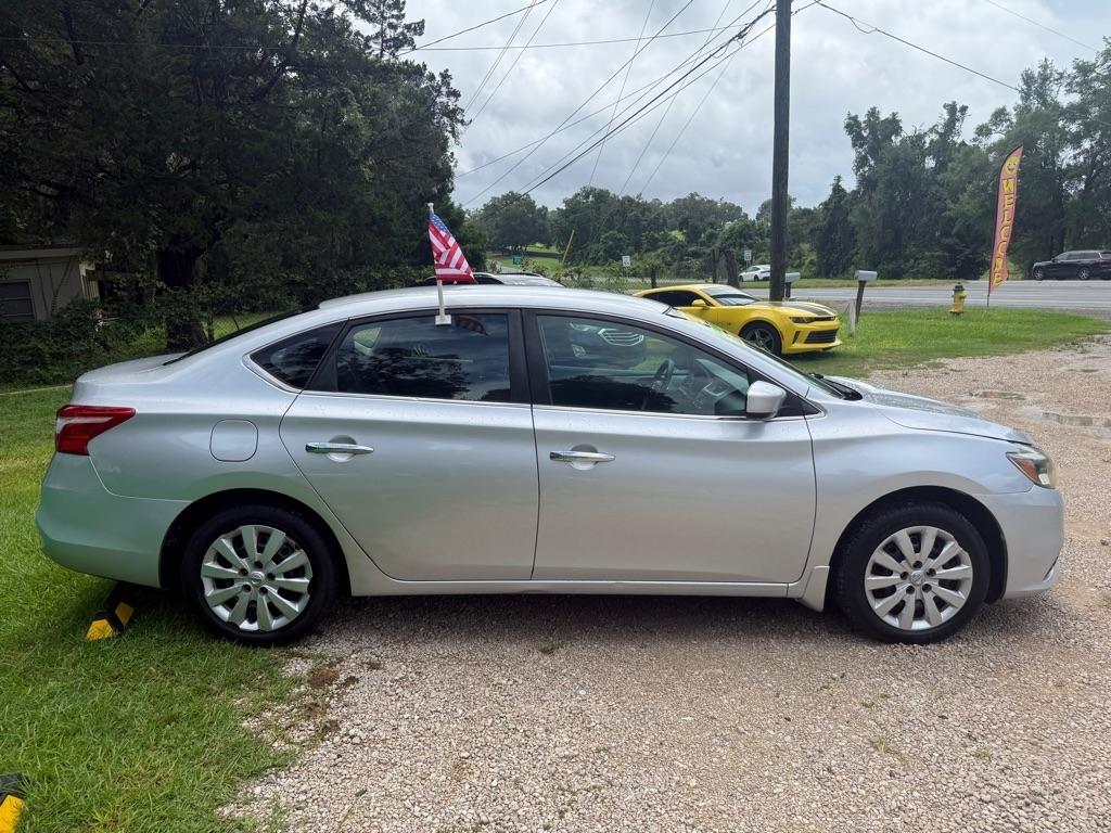 Nissan Sentra  2017