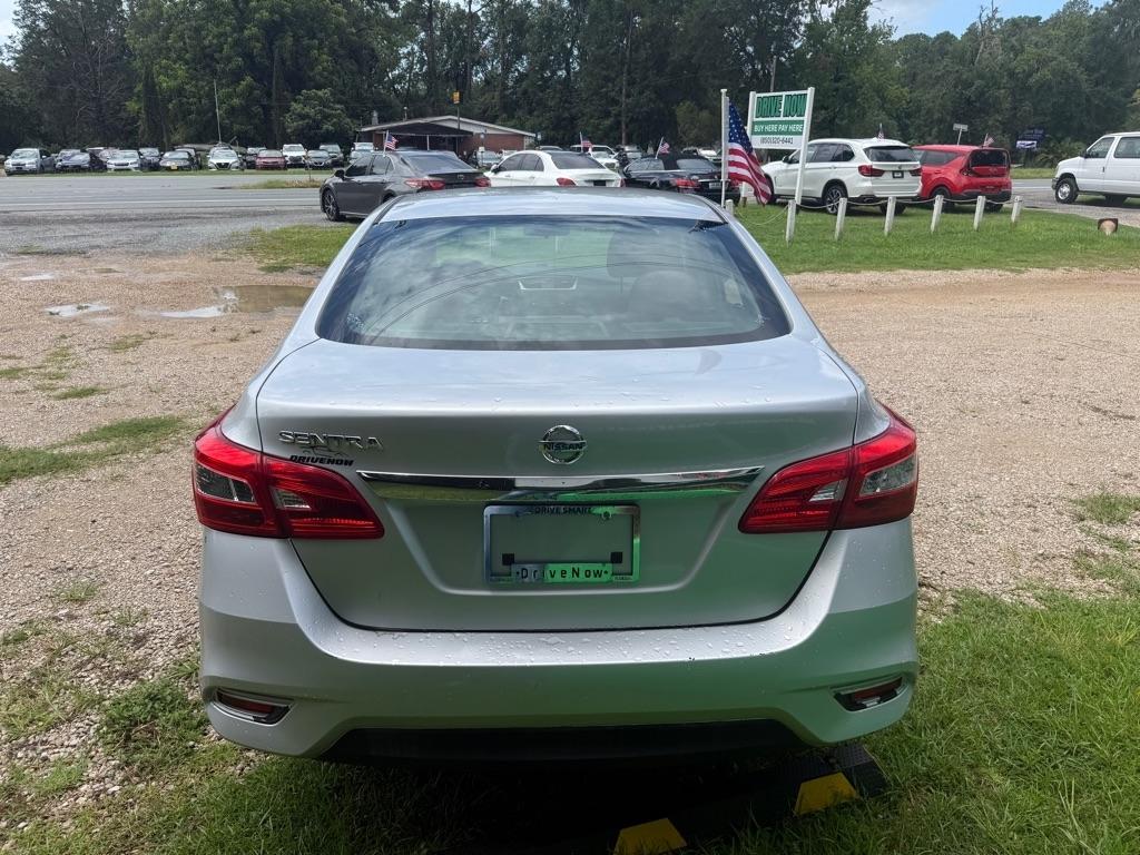 Nissan Sentra  2017