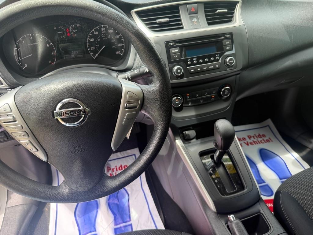 Nissan Sentra  2017