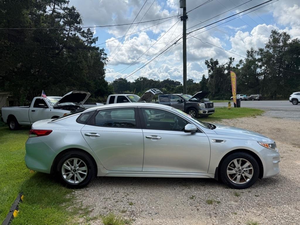 Kia Optima LX 2017