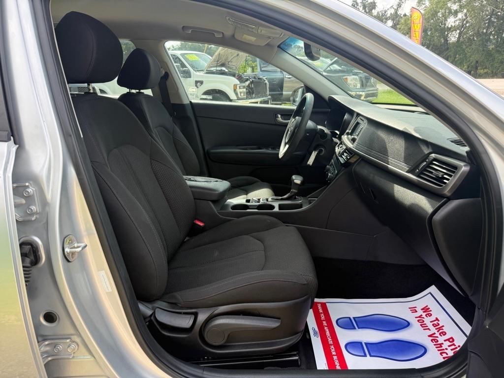 Kia Optima LX 2017