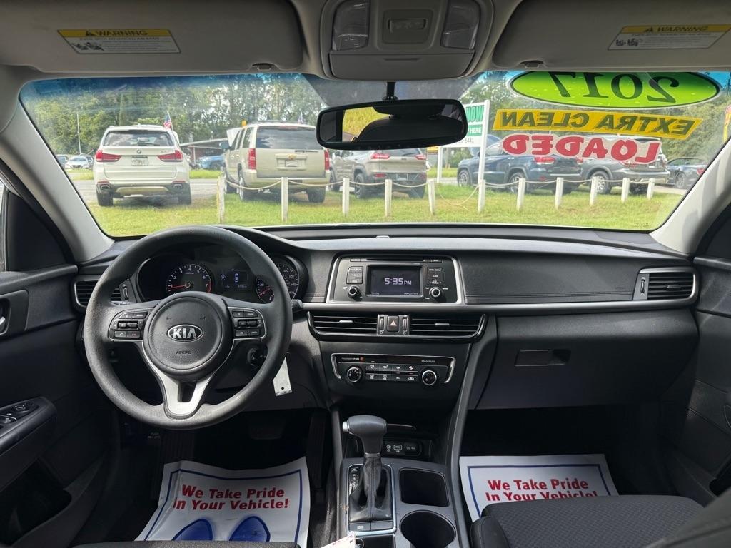 Kia Optima LX 2017
