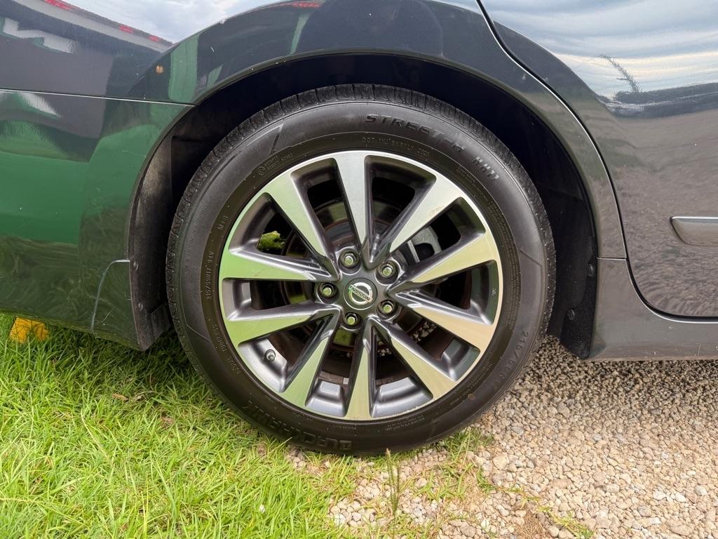 Nissan Altima 2.5 SV 2017