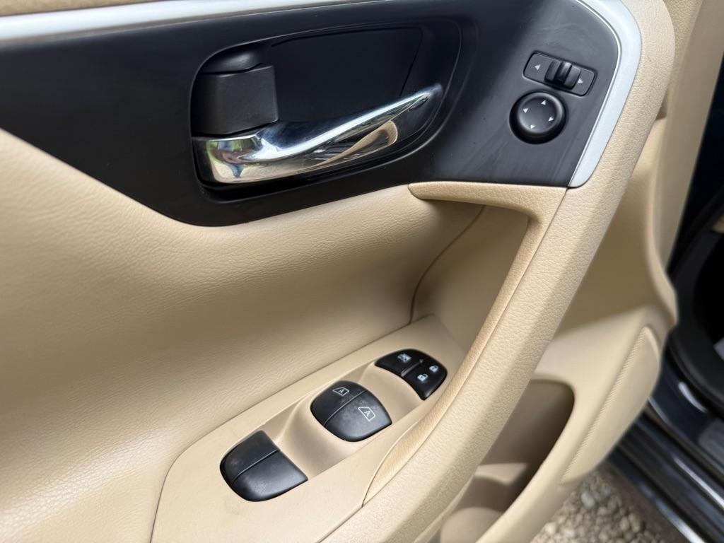 Nissan Altima 2.5 SV 2017
