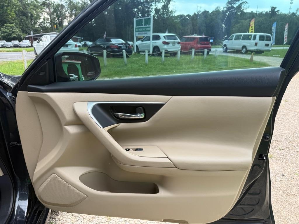 Nissan Altima 2.5 SV 2017