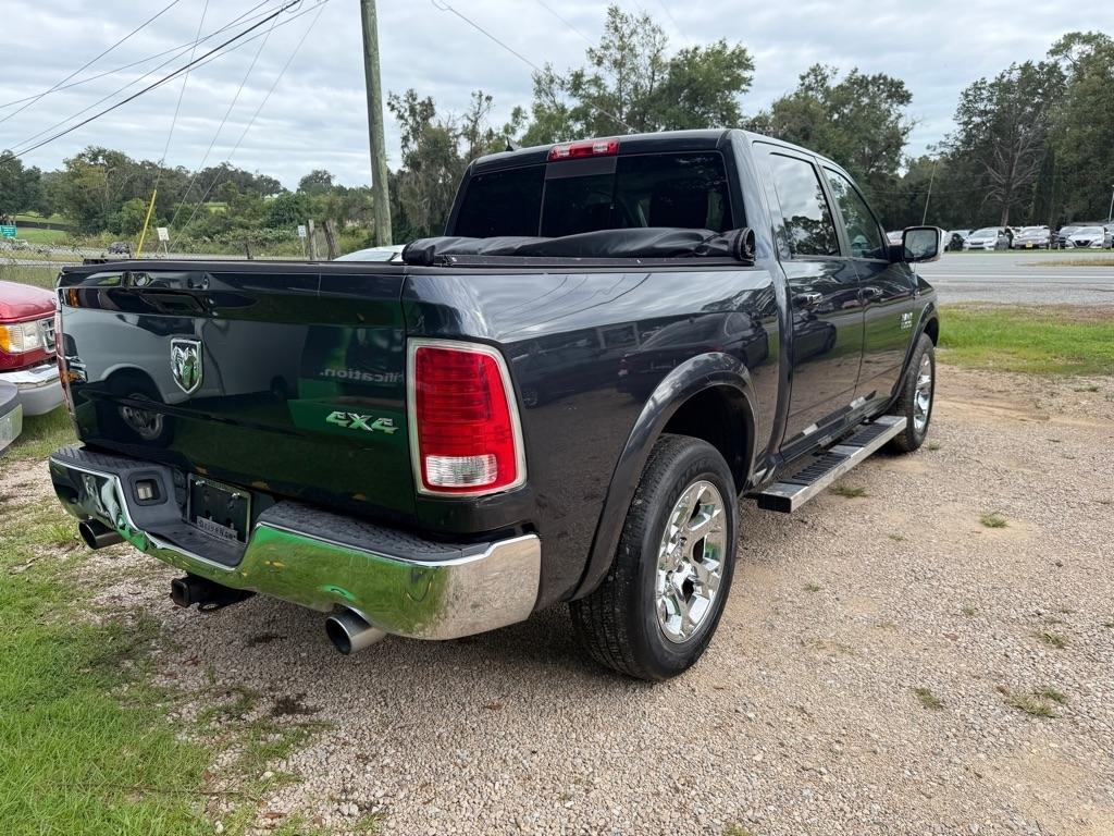 RAM 1500 Laramie Crew Cab SWB 4WD 2013