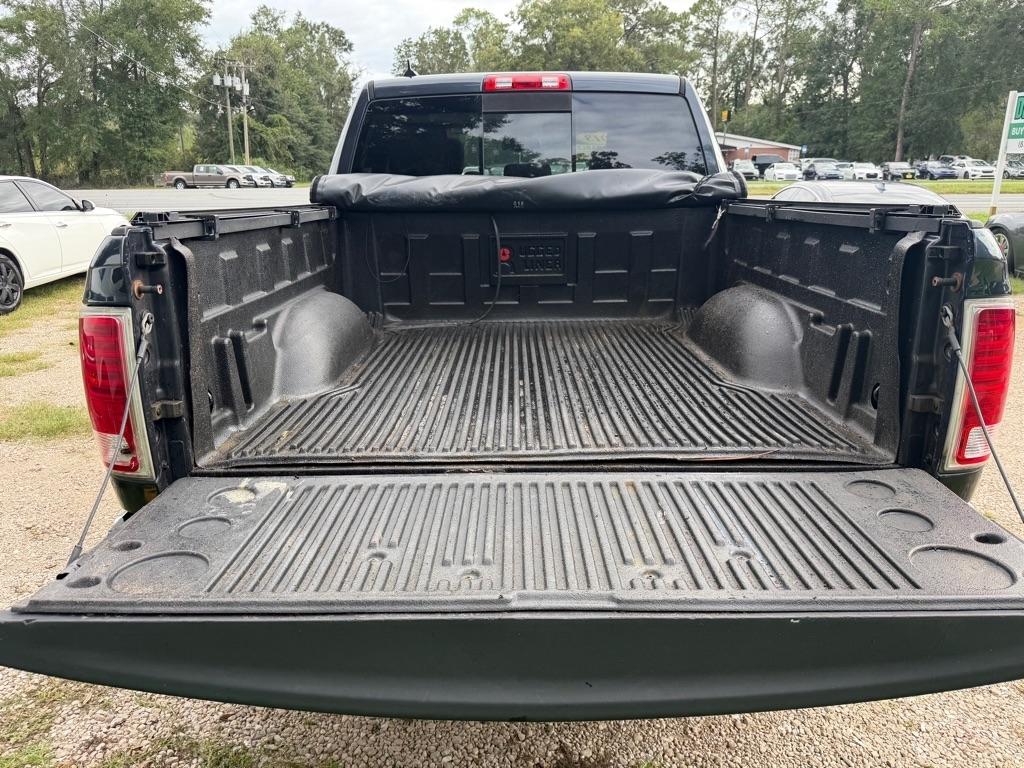RAM 1500 Laramie Crew Cab SWB 4WD 2013