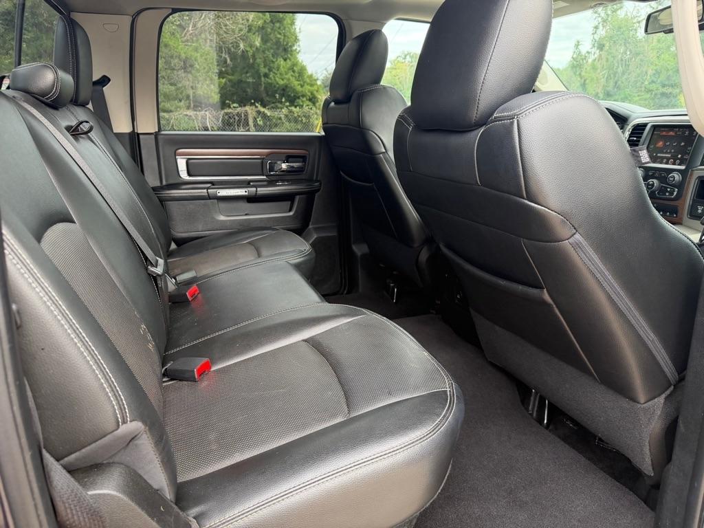 RAM 1500 Laramie Crew Cab SWB 4WD 2013