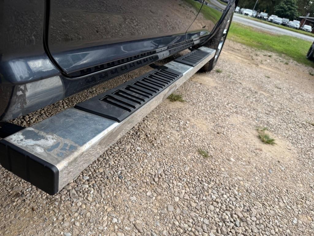 RAM 1500 Laramie Crew Cab SWB 4WD 2013