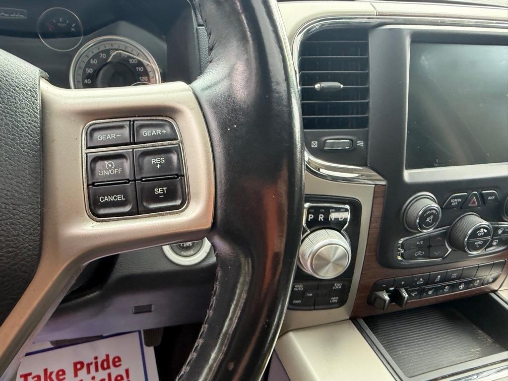 RAM 1500 Laramie Crew Cab SWB 4WD 2013