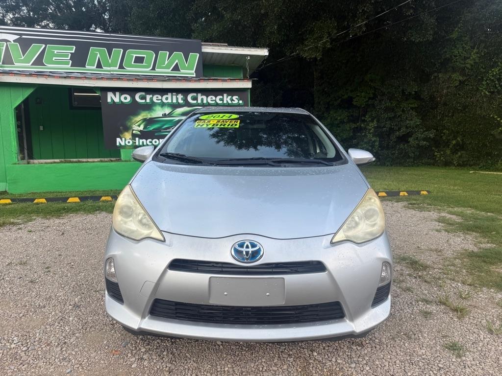 Toyota Prius c Four 2014