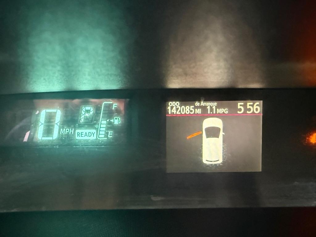 Toyota Prius c Four 2014