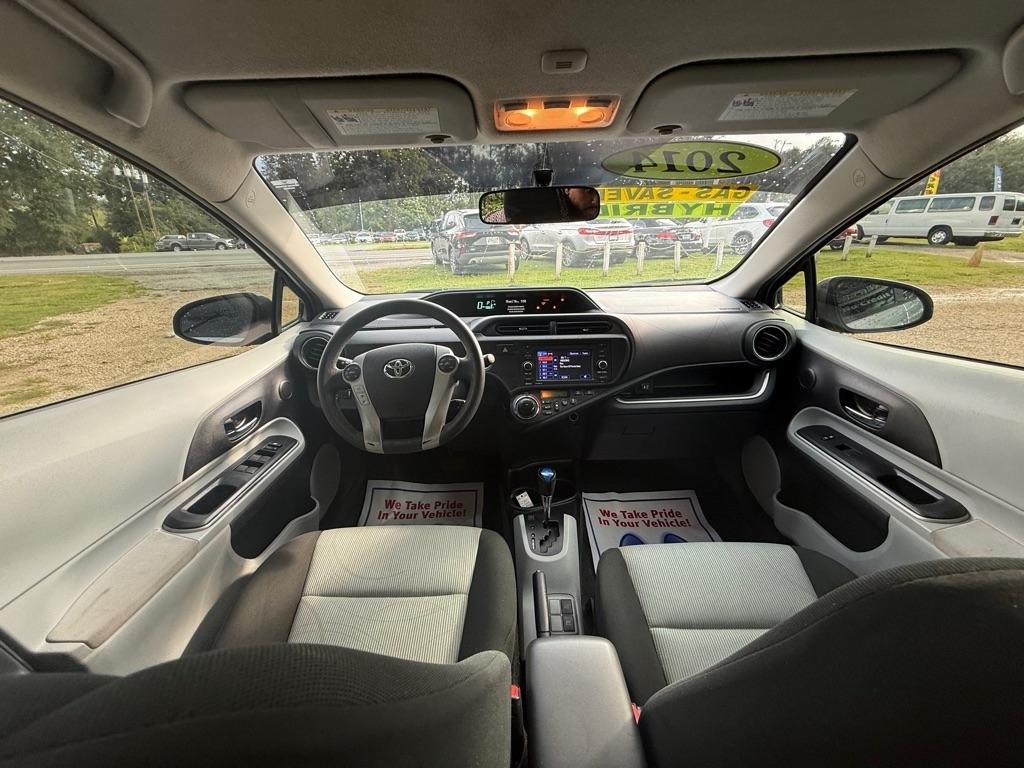 Toyota Prius c Four 2014
