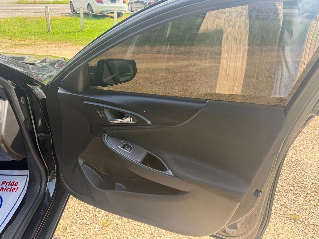 Chevrolet Malibu LS 2018