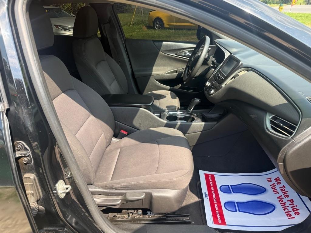 Chevrolet Malibu LS 2018