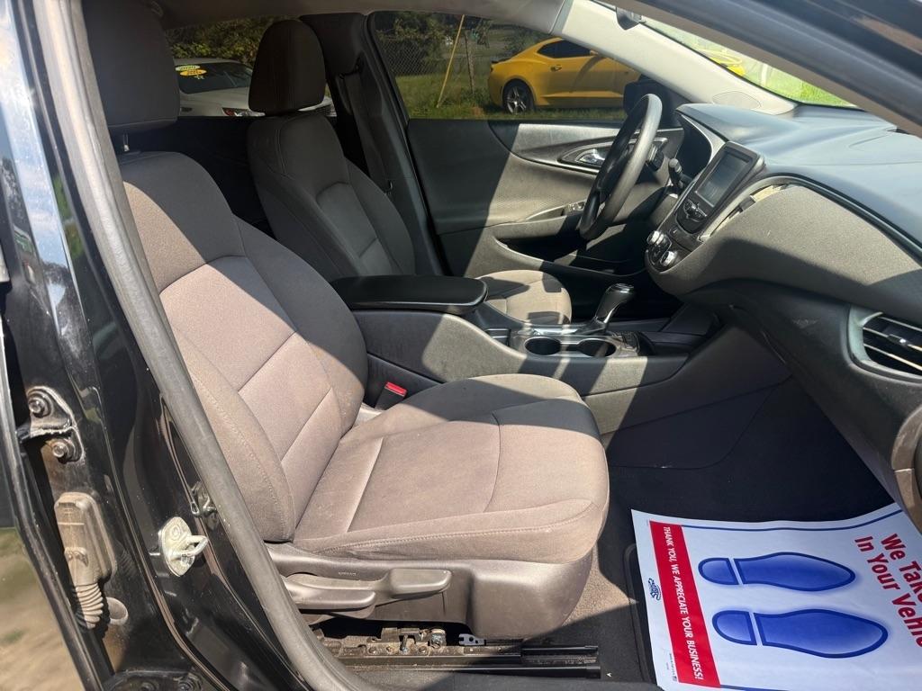 Chevrolet Malibu LS 2018