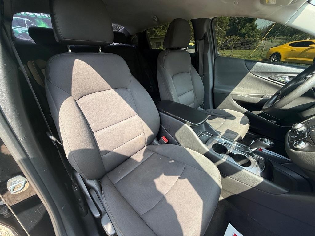 Chevrolet Malibu LS 2018