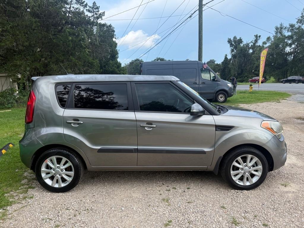 Kia Soul + 2013