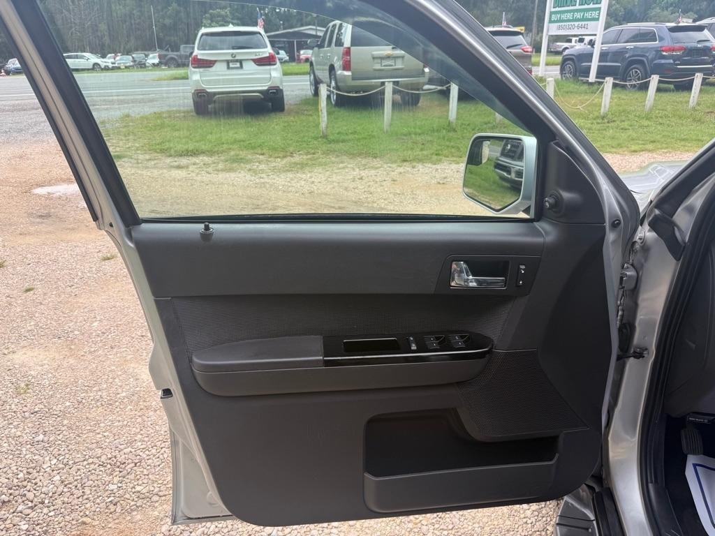 Ford Escape Limited FWD 2010
