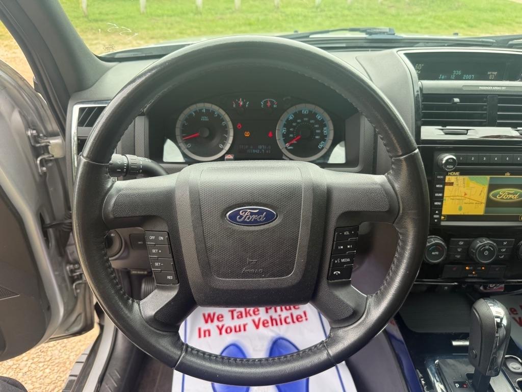 Ford Escape Limited FWD 2010