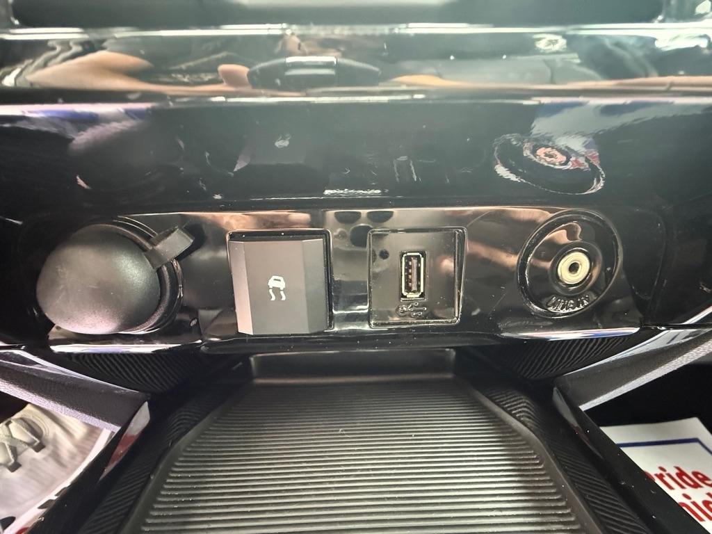 Ford Escape Limited FWD 2010