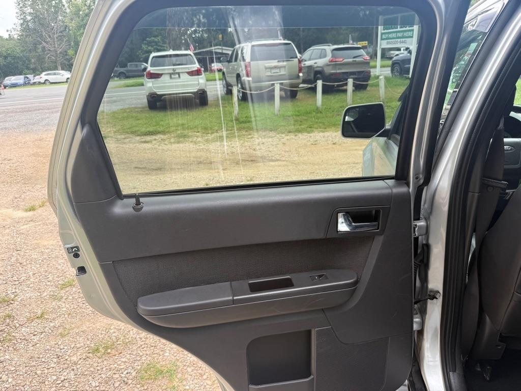Ford Escape Limited FWD 2010