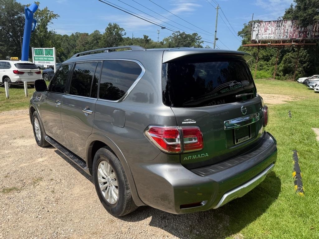 Nissan Armada  2017