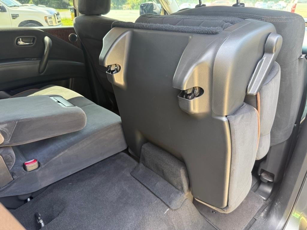 Nissan Armada  2017