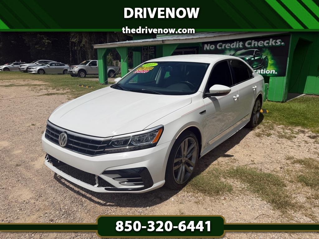 2017 Volkswagen Passat R-Line
