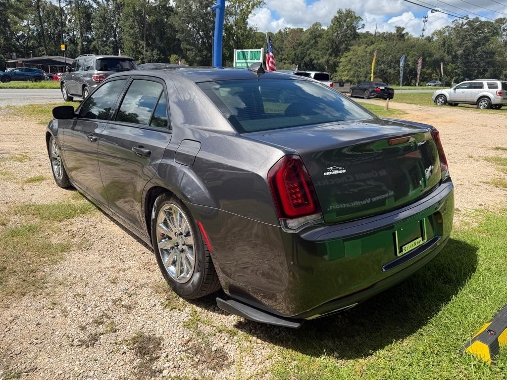 Chrysler 300 S V6 RWD 2019