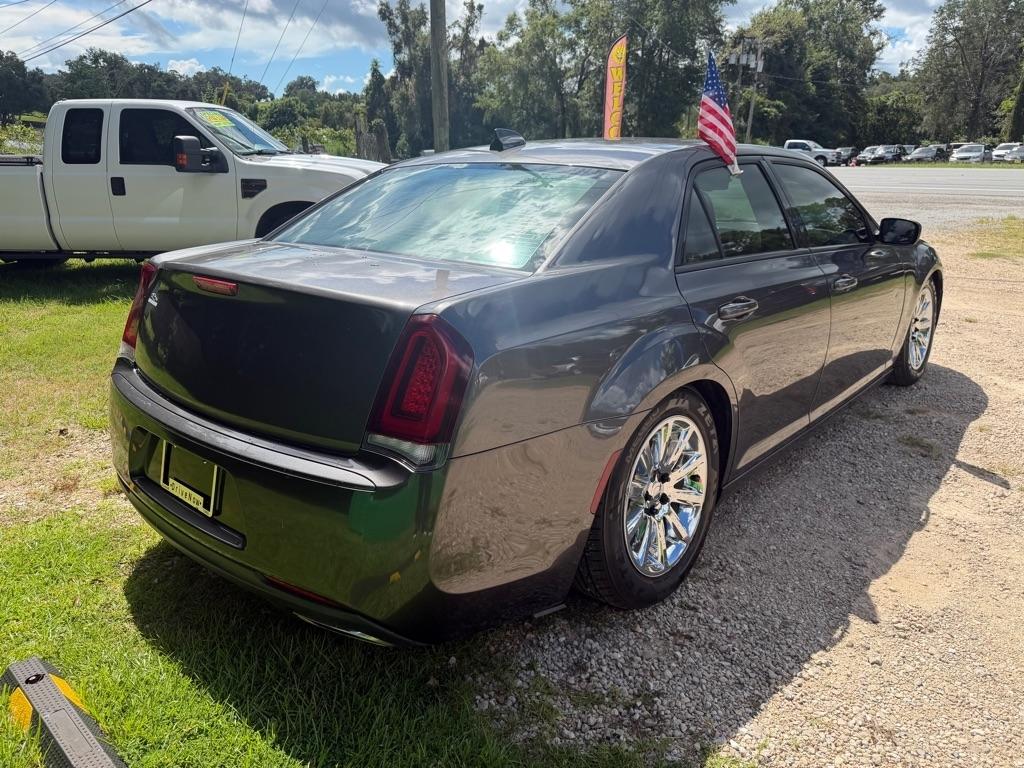 Chrysler 300 S V6 RWD 2019
