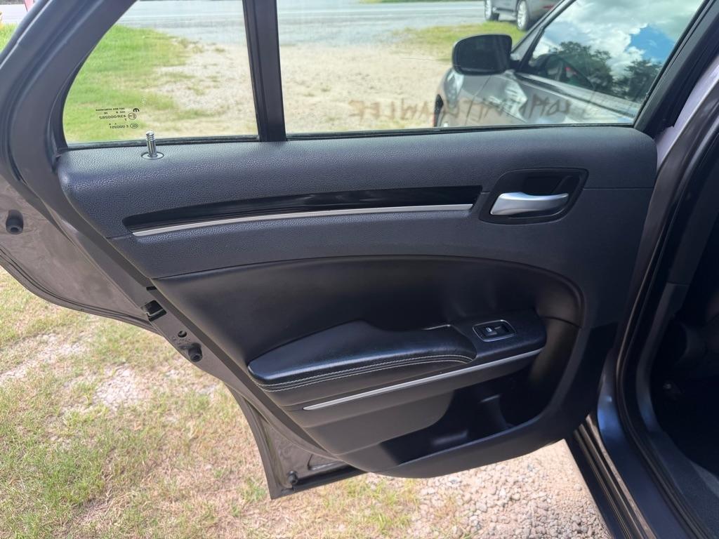 Chrysler 300 S V6 RWD 2019