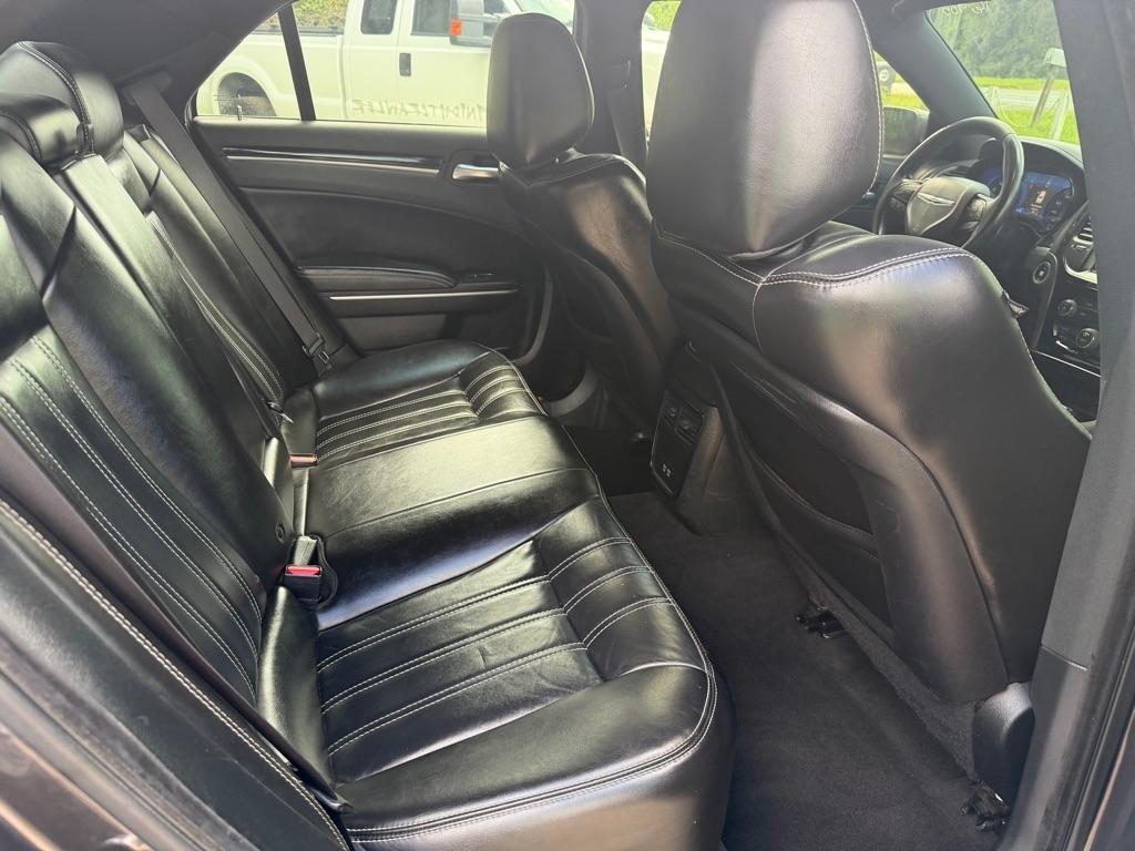 Chrysler 300 S V6 RWD 2019