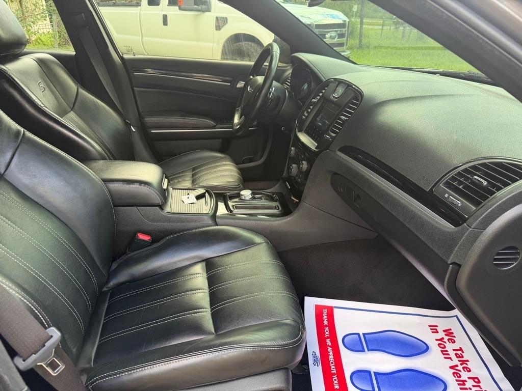 Chrysler 300 S V6 RWD 2019
