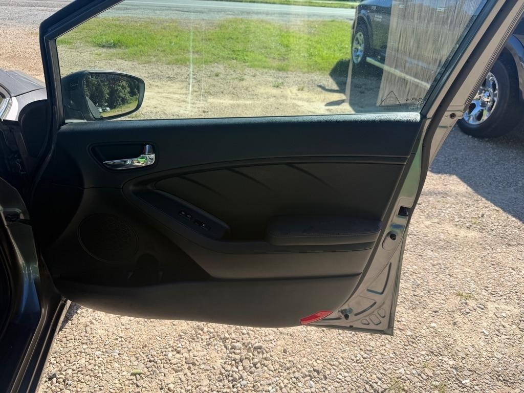 Kia Forte 5-Door EX 2014