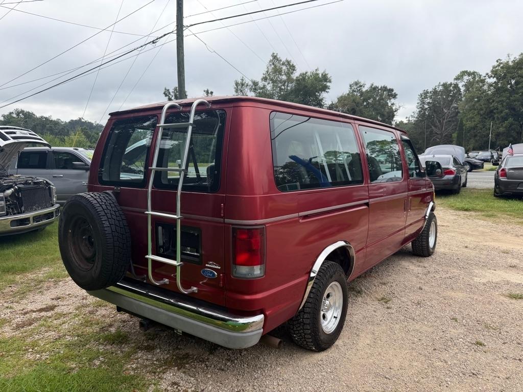 Ford Club Wagon XL 1997