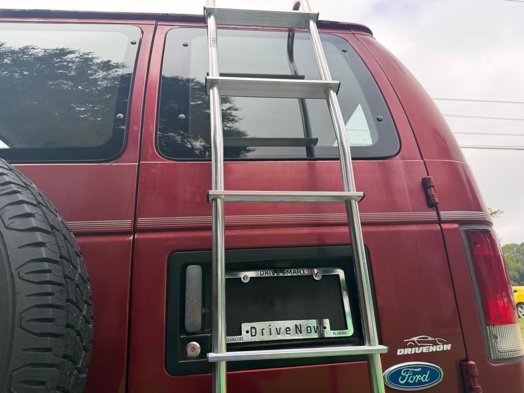Ford Club Wagon XL 1997