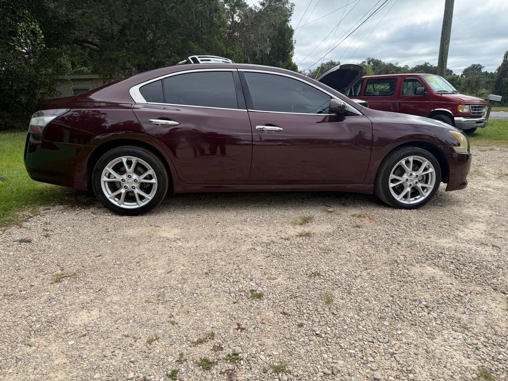 Nissan Maxima S 2014