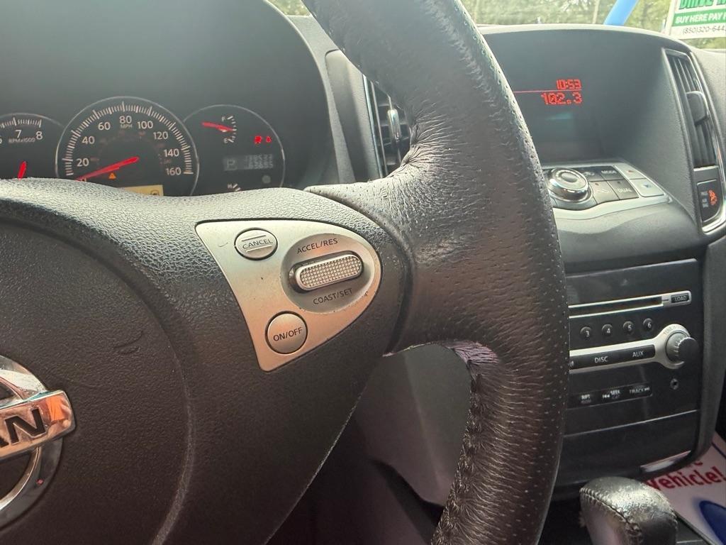 Nissan Maxima S 2014
