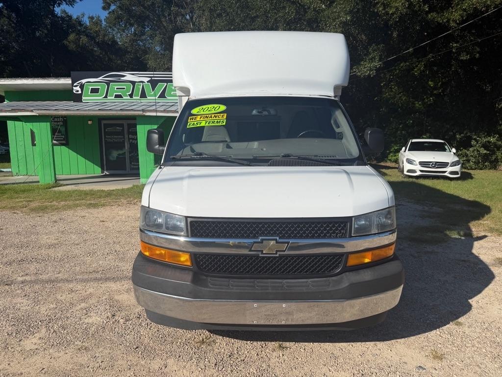 Chevrolet Express G3500 139" 2020
