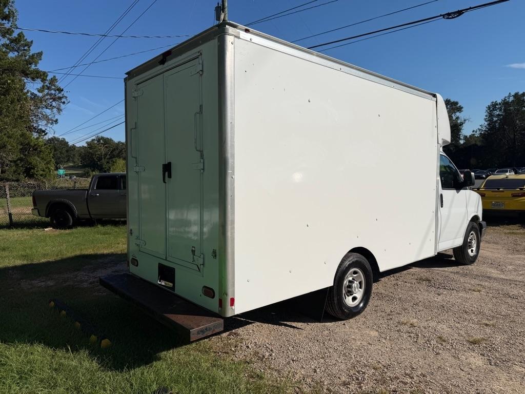 Chevrolet Express G3500 139" 2020
