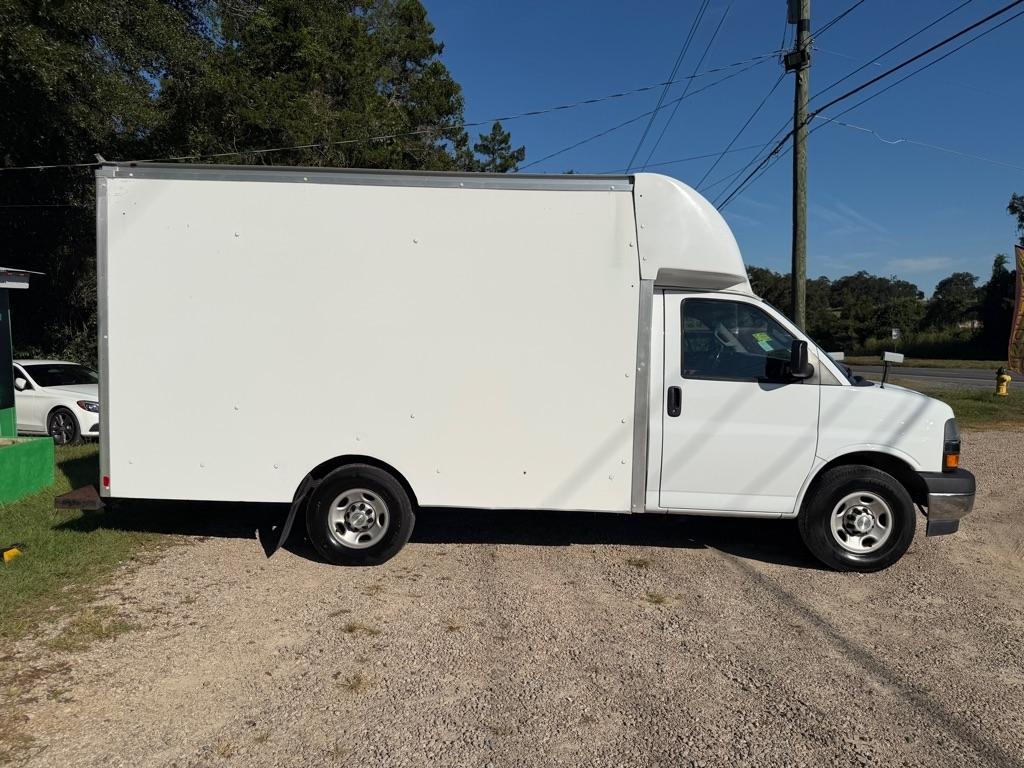 Chevrolet Express G3500 139" 2020